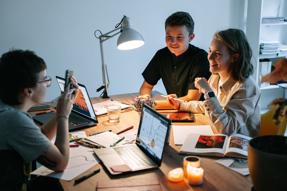 The Benefits of Collaborative Creativity